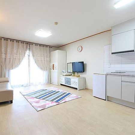 Gyeongpo Woosung Pension Gangneung Buitenkant foto